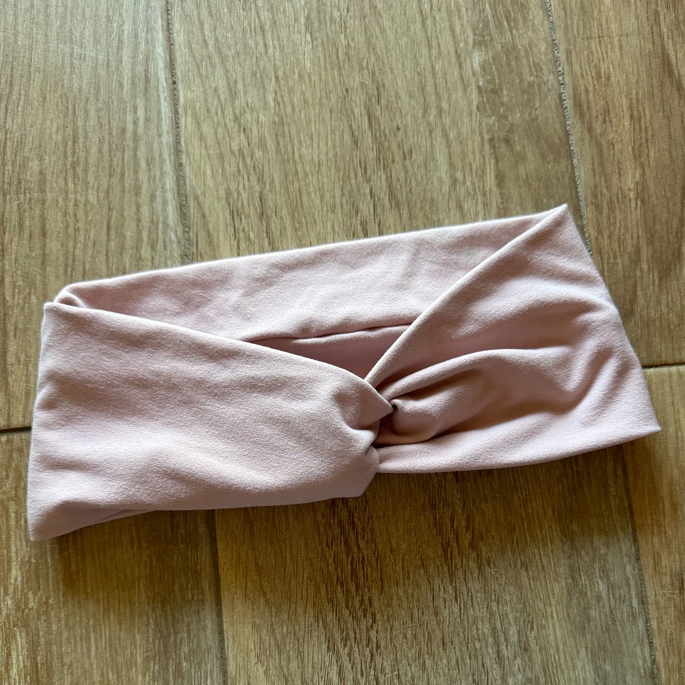 Light Pink Knotted Headband New